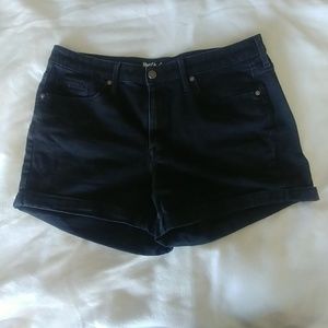 Black jean shorts plus size